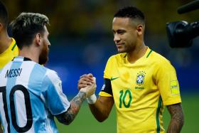 NEYMAR DEFENDE QUE MESSI SERIA O ÚNICO JUSTO VENCEDOR DA BOLA DE OURO