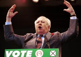 MÁRIO SOARES “EM OBSERVAÇÃO” NO HOSPITAL DA CRUZ VERMELHA DESDE A MADRUGADA