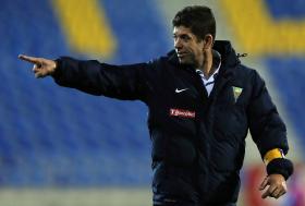 TREINADOR DO ESTORIL-PRAIA PEDE “UM DIA MUITO BOM” PARA VENCER EM SETÚBAL
