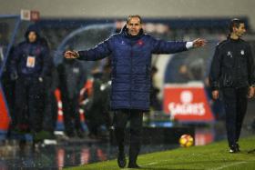 QUIM MACHADO DESTACA RECUPERAÇÃO DO ESTORIL E ALERTA JOGADORES DO BELENENSES