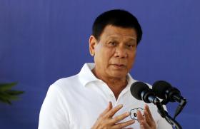 PRESIDENTE FILIPINO ACUSADO DE ASSASSÍNIO, SEQUESTRO E TORTURA