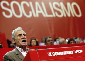 PCP/CONGRESSO: JERÓNIMO REITERA NECESSIDADE DE RENEGOCIAR A DÍVIDA