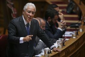 PAÍS ESTÁ EM VIAS DE VIRAR A PÁGINA DA INCERTEZA NO SEU SISTEMA FINANCEIRO – COSTA