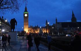 DEPUTADOS BRITÂNICOS APROVARAM CALENDÁRIO DO GOVERNO PARA O ‘BREXIT’
