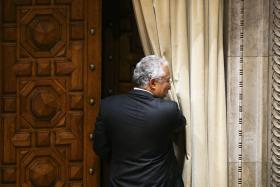 BE E PCP INSISTEM NA RENEGOCIAÇÃO DA DÍVIDA, PS QUER DISCUSSÃO “CUMPRINDO AS REGRAS”