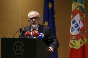 PORTUGAL NÃO VAI PERDER QUALQUER VERBA DO FUNDO EUROPEU AUXÍLIO CARENCIADOS – VIEIRA DA SILVA