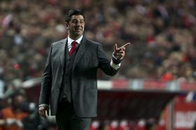 LUSAÁUDIO: RUI VITÓRIA REJEITA “CONFORTO” PELA VANTAGEM PONTUAL SOBRE RIVAIS DIRETOS