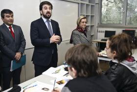 “NUNCA HOUVE TANTOS FUNCIONÁRIOS NÃO DOCENTES NAS ESCOLAS” – MINISTRO DA EDUCAÇÃO