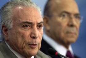 PRESIDENTE DO BRASIL VETA ACRÉSCIMOS EM PROJETO DE RECUPERAÇÃO FISCAL DOS ESTADOS