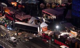 MOTORISTA DO CAMIÃO USADO NO ATAQUE A BERLIM ASSASSINADO ANTES DO ATENTADO