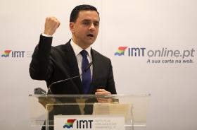 CONDUTORES DEIXAM TER DE ALTERAR A CARTA DE CONDUÇÃO QUANDO MUDAM DE MORADA