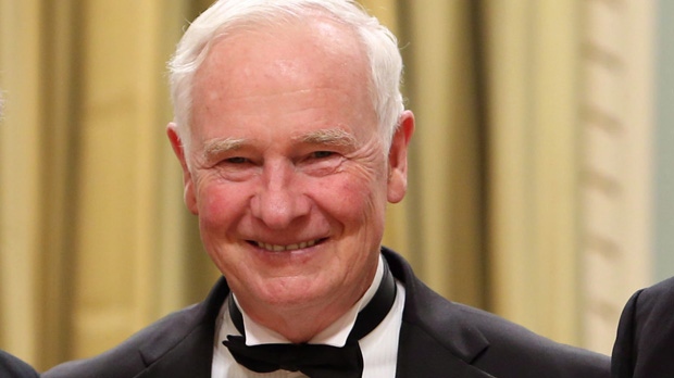 O Governador Geral David Johnston, numa cerimónia no Rideau Hall, residência oficial do Governador Geral, em Otava 11 de junho de 2014. THE CANADIAN PRESS / Fred Chartrand