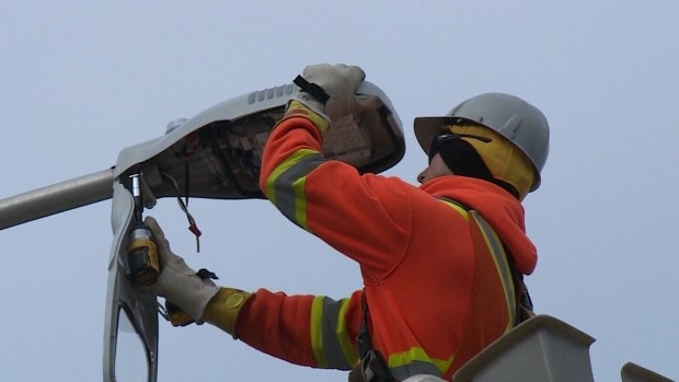 MONTREAL ESTUDA MUDANÇA PARA LUZES DE RUA LED