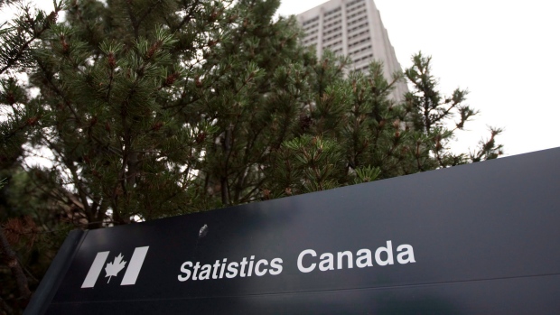 ESTUDO DA STATISTICS CANADA DESTACA QUEDA NOS SALÁRIOS E NA QUALIDADE DE TRABALHO PARA OS JOVENS