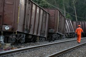 DESCARRILAMENTO DE COMBOIO DE MERCADORIAS SUSPENDE CIRCULAÇÃO NA LINHA DA BEIRA ALTA