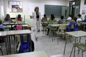 ATÉ 3.200 PROFESSORES ENTRAM NOS QUADROS APESAR DE FALTA DE ACORDO ENTRE SINDICATOS E GOVERNO
