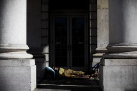 CÂMARA DE LISBOA ATIVA PLANO DE CONTINGÊNCIA PARA SEM-ABRIGO DEVIDO A FRIO