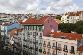 ZONAS DE EMISSÕES REDUZIDAS EM LISBOA SÃO “MAIS FICÇÃO DO QUE REALIDADE” — EX-VEREADOR