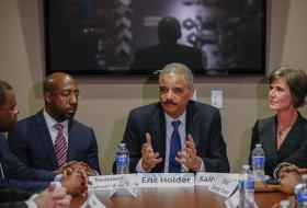 TRUMP DESPEDE PROCURADORA DOS EUA QUE O DESAFIOU NA PROIBIÇÃO DE ENTRADA DE MIGRANTES