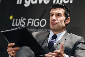LUÍS FIGO FELIZ POR FIFA APROVAR PROPOSTA SUA DE ALARGAR MUNDIAL PARA 48 SELEÇÕES