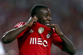 BENFICA CEDE OLA JOHN AO DEPORTIVO DA CORUNHA ATÉ FINAL DA ÉPOCA