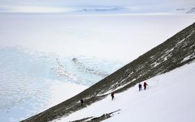 PROGRAMA POLAR PORTUGUÊS LEVA 19 CIENTISTAS DE TODO O PAÍS A TRABALHAR NA ANTÁRTICA