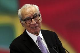 MARCELO ASSOCIA-SE A HOMENAGEM DA ASSEMBLEIA DA REPÚBLICA A ALMEIDA SANTOS