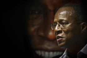 PARTIDO NO PODER EM CABO VERDE VAI HOJE A VOTOS