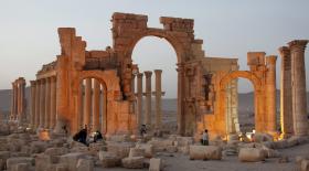 ESTADO ISLÂMICO DESTRUIU DOIS MONUMENTOS NA CIDADE HISTÓRICA DE PALMIRA