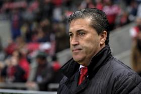 PESEIRO ASSINA POR SEIS MESES COM AL SHARJAH, DOS EMIRADOS ÁRABES UNIDOS