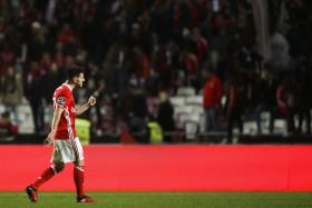 MÉDIO DO BENFICA PIZZI ELEITO MELHOR JOGADOR DE DEZEMBRO