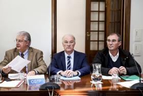 CGTP CONTENTE COM CONTESTAÇÃO DO PSD À DESCIDA DA TSU, UGT PREOCUPADA