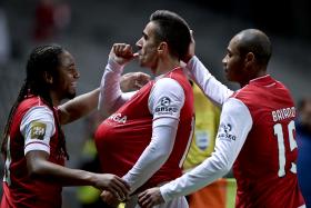 PJ INVESTIGA TIROS CONTRA AUTOCARROS DE SEGURANÇAS APÓS JOGO DE FUTEBOL EM BRAGA