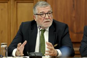 INQUÉRITO/CGD: CAMPOS E CUNHA ADMITE “PRESSÃO” DE SÓCRATES PARA DEMITIR ADMINISTRAÇÃO