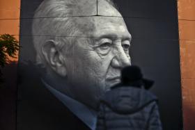 ÓBITO/SOARES: CERIMÓNIAS FÚNEBRES INICIAM-SE HOJE COM CORTEJO PARA OS JERÓNIMOS