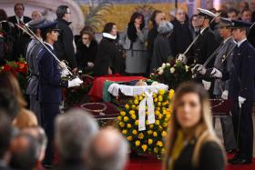 MÁRIO SOARES: CERIMÓNIAS FÚNEBRES PROSSEGUEM HOJE NO MOSTEIRO DOS JERÓNIMOS E CEMITÉRIO DOS PRAZERES