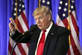 DONALD TRUMP RECONHECE QUE RÚSSIA É RESPONSÁVEL POR ‘HACKING’ DOS DEMOCRATAS