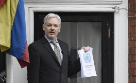 ASSANGE DISPOSTO A VIAJAR PARA OS EUA SE OS SEUS DIREITOS FOREM GARANTIDOS