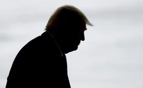 DONALD TRUMP PROCESSADO POR RECEBER PAGAMENTOS DE GOVERNOS ESTRANGEIROS