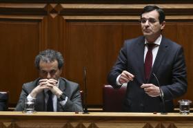 DÍVIDA DO SNS AOS FORNECEDORES MANTÉM-SE AO NÍVEL DE 2015 – MINISTRO