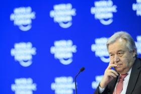 GUTERRES ESPERA QUE REFUGIADOS VOLTEM A SER PRIORIDADE DA ADMINISTRAÇÃO DE TRUMP