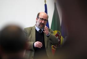 MINISTRO ACREDITA QUE DIFERENDO DE ALMARAZ FICARÁ RESOLVIDO A FAVOR DE PORTUGAL