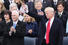 EUA: DONALD TRUMP TOMA POSSE COMO 45.º PRESIDENTE