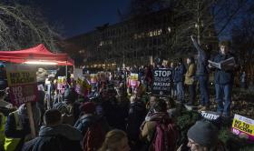 EUA: NOVOS CONFRONTOS ENTRE POLÍCIA E MANIFESTANTES NO CENTRO DE WASHINGTON