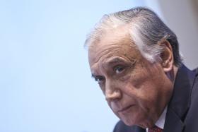 SANTANDER MANTÉM “CONVERSAS” COM GOVERNO PARA EVENTUAL ACORDO SOBRE ‘SWAP’
