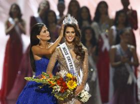 FRANCESA IRIS MITTENAERE ELEITA MISS UNIVERSO 2016