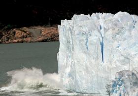 ICEBERGUE COM 5.000 QUILÓMETROS QUADRADOS PODERÁ DESPRENDER-SE DA ANTÁRTIDA