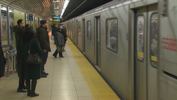 TTC ANUNCIA QUE VAI HAVER MENOS ENCERRAMENTOS DO METRO AO FIM DE SEMANA EM 2017