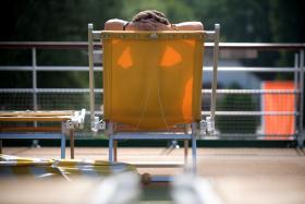 RECEITAS DO TURISMO CRESCEM 10,7% E ULTRAPASSAM 12.600ME EM 2016