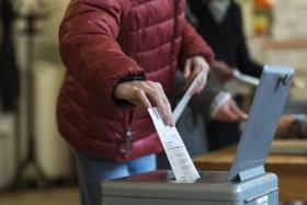 SUÍÇA APROVA NATURALIZAÇÃO MAIS SIMPLES E CHUMBA AJUDAS ÀS EMPRESAS – SONDAGEM